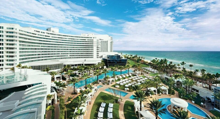 Fontainebleau Miami Beach anuncia ambicioso parque acuático familiar con 11 toboganes